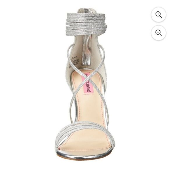 BLUE BY BETSEY JOHNSON WOMEN'S KORA DRESS SANDAL, Silver Glitter - Picture 16 of 16